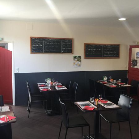 Au Pere Tranquille Otel Tinchebray-Bocage Dış mekan fotoğraf